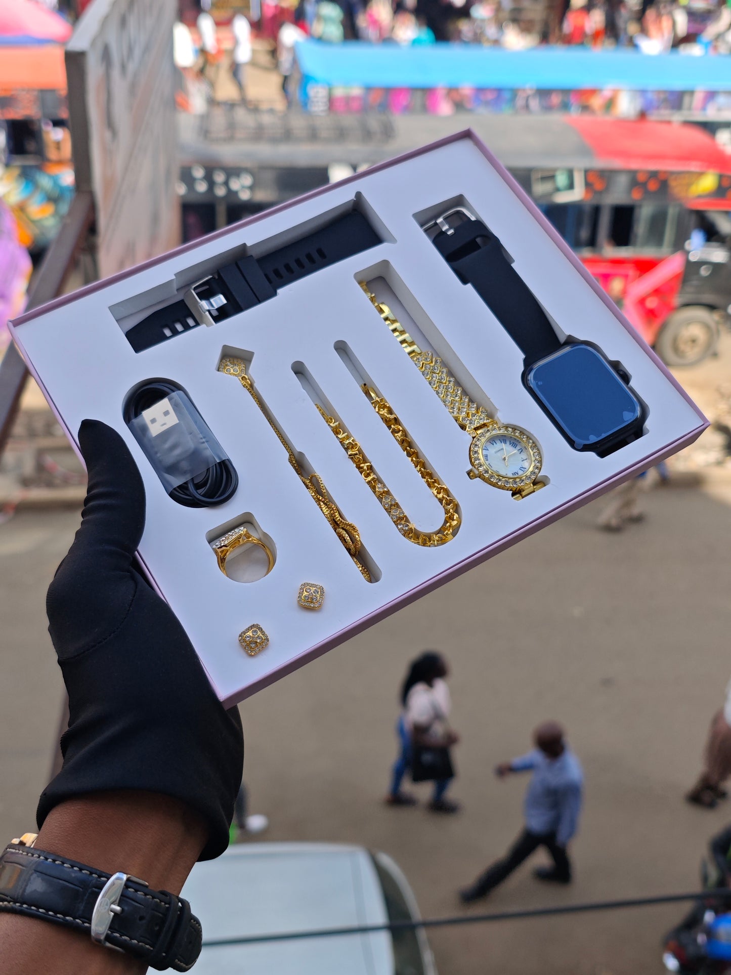 A59 8 IN 1 SMARTWATCH SET