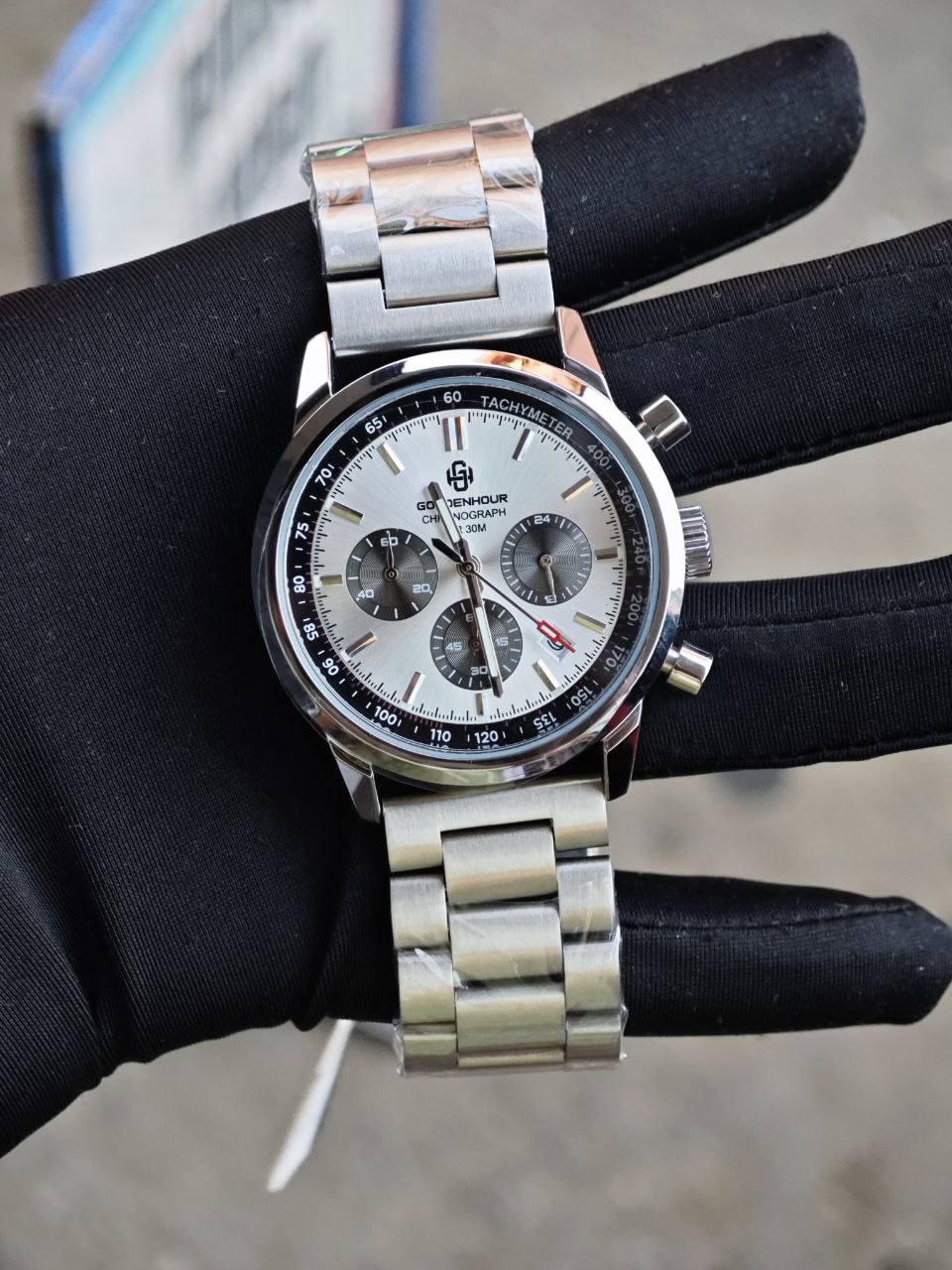 GOLDEN HOUR CHRONOGRAPH WATCH