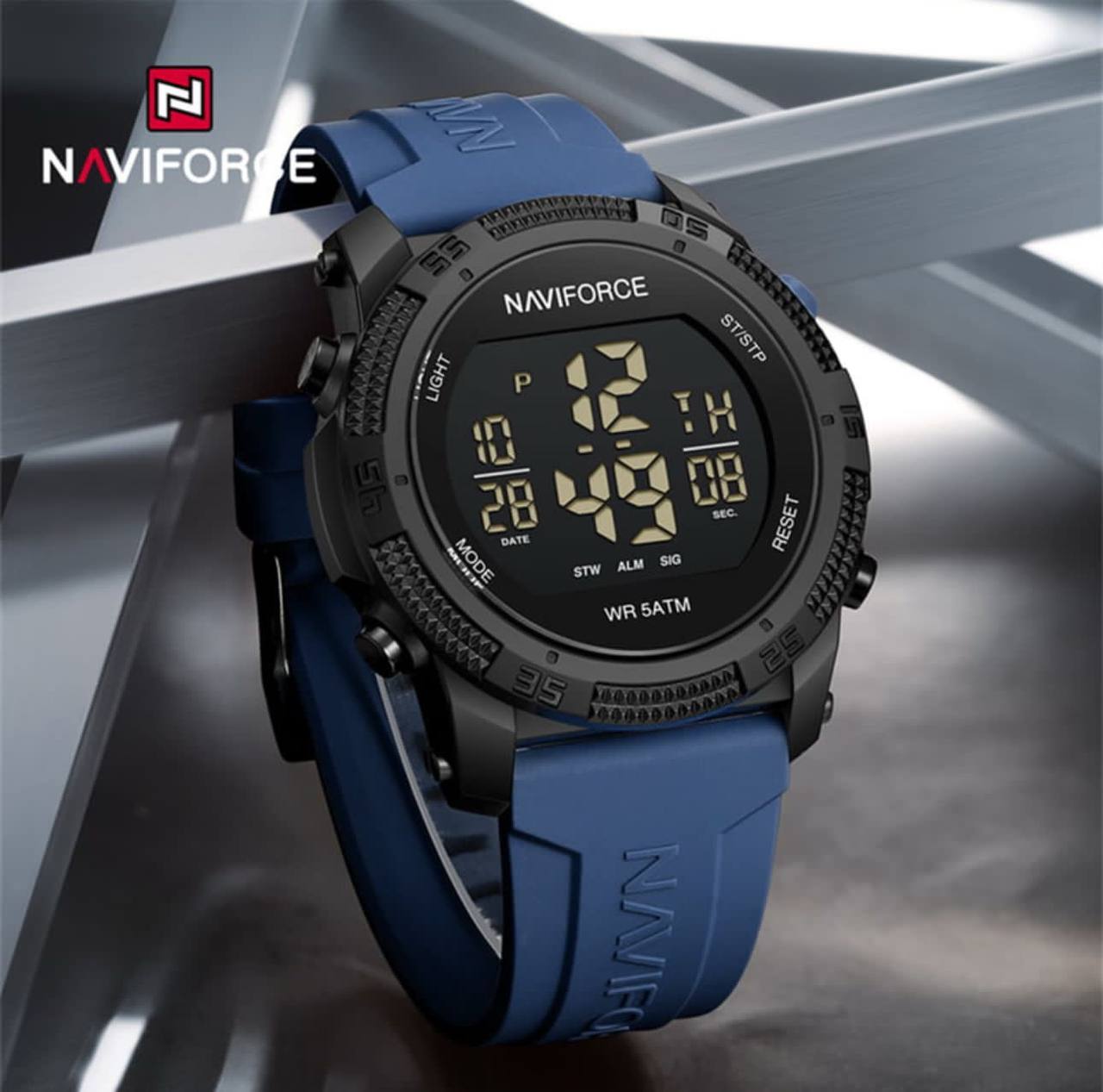 NAVIFORCE 7104 WATCH