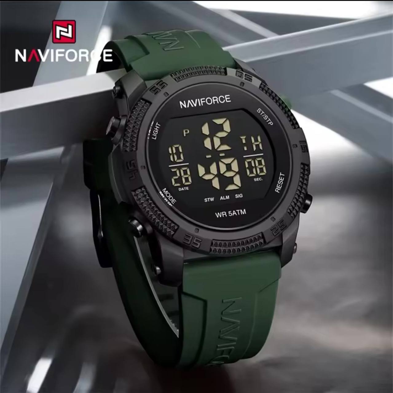NAVIFORCE 7104 WATCH