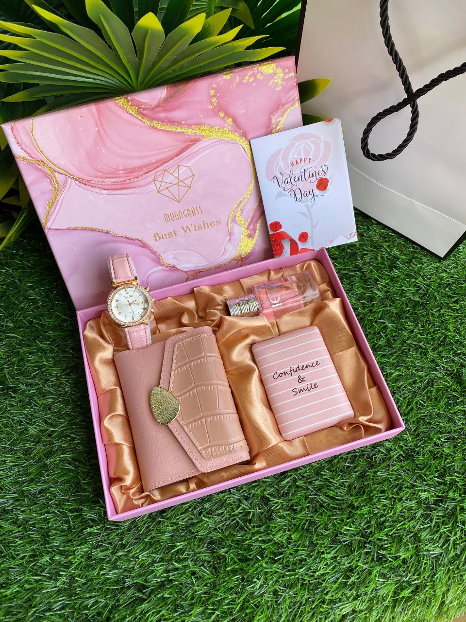 ELEGANT EVERYDAY LUXE LADIES GIFT SET