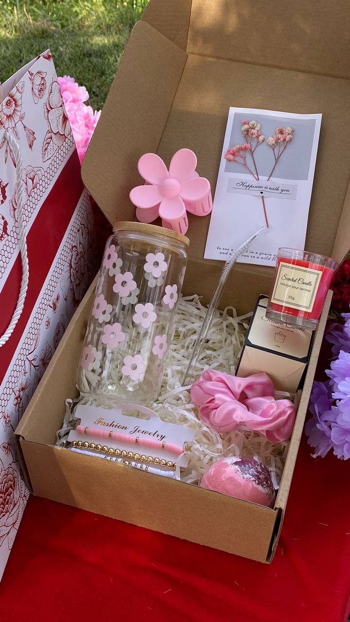 THE BLOOM & RELAX LADIES GIFT BOX