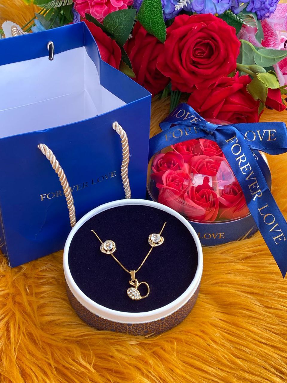 FOREVER LOVE GIFT PACK