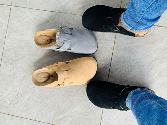 BUCKLE SUEDE CLASSIC CLOG MULES
