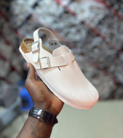 CLOG SUEDE MULES[WITH THE BACK STRAP]