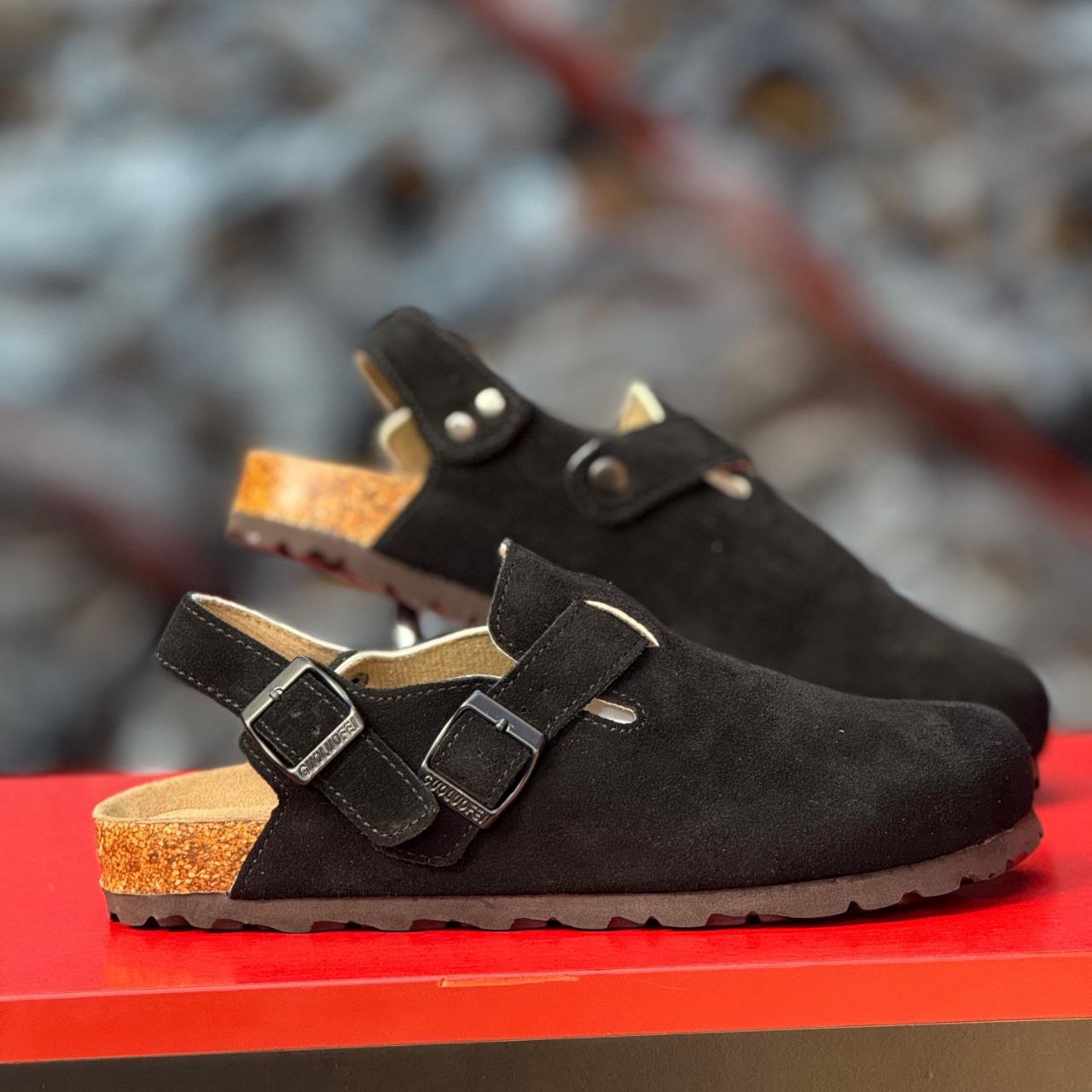 CLOG SUEDE MULES[WITH THE BACK STRAP]