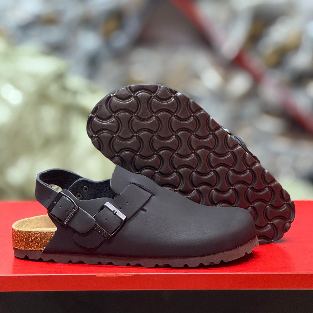 CLOG SUEDE MULES[WITH THE BACK STRAP]