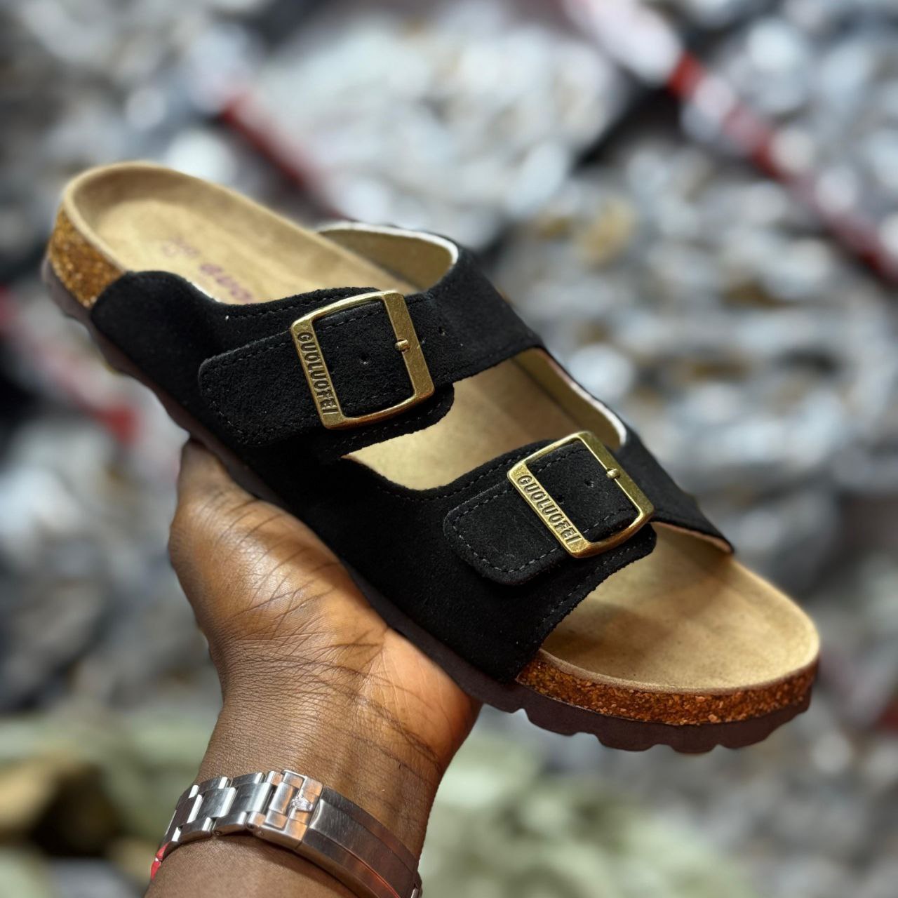 SUEDE DOUBLE BUCKLE SANDALS