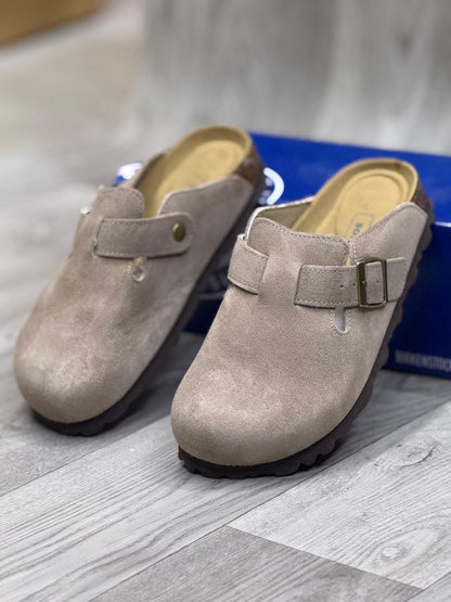 BUCKLE MAERKS CLOG MULES