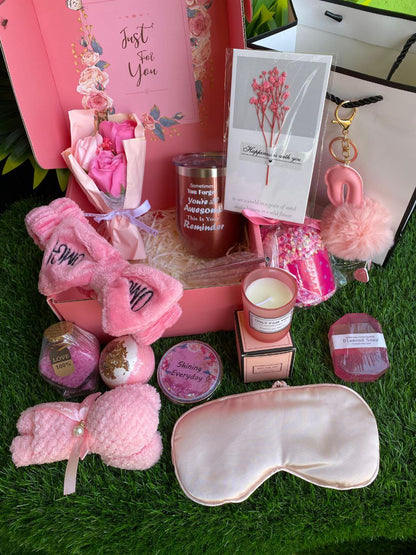 THE ULTIMATE SELF-CARE LADIES GIFT BOX