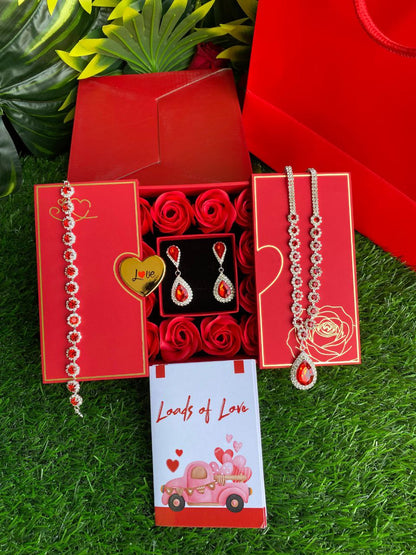 THE LADIES ROYAL LOVE TREASURE BOX
