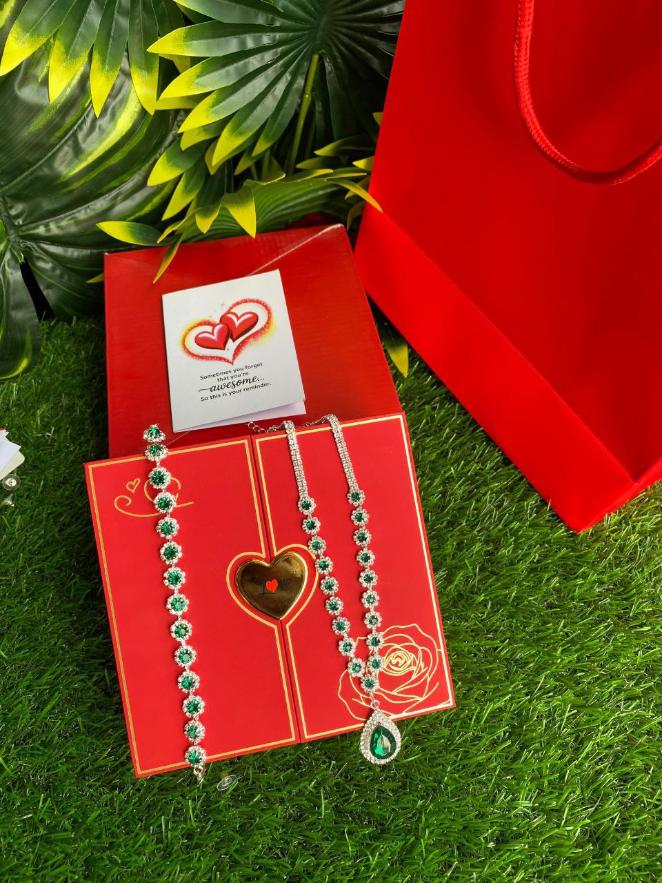 THE LADIES ROYAL LOVE TREASURE BOX