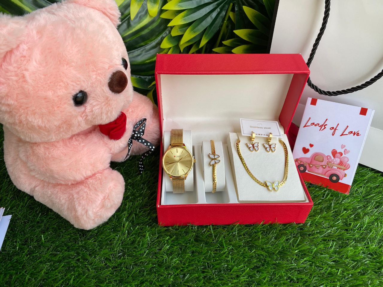 THE LUXE LADIES 6 IN 1 GIFT SET