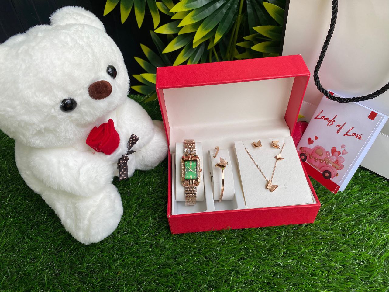 THE LUXE LADIES 6 IN 1 GIFT SET