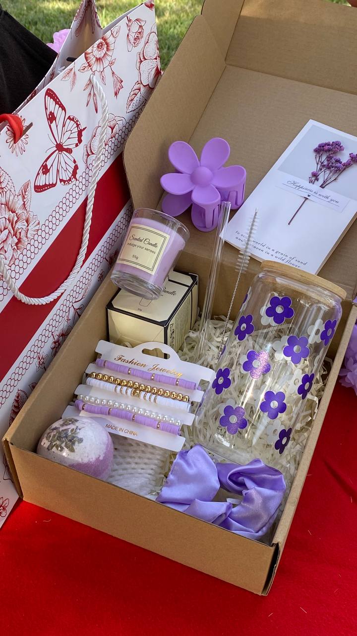 THE BLOOM & RELAX LADIES GIFT BOX