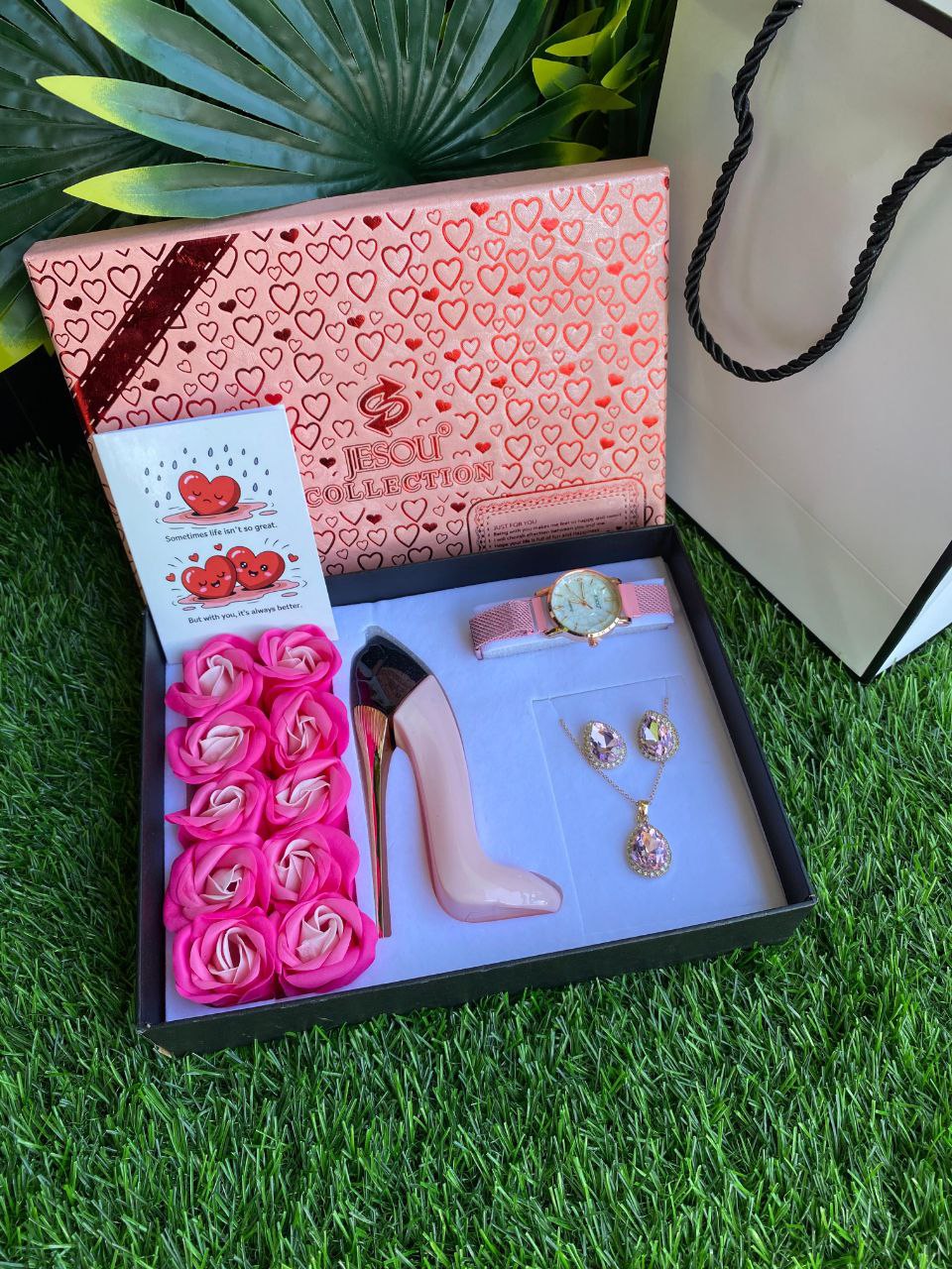 THE 6 IN 1  CRIMSON ELEGANCE LADIES GIFT SET