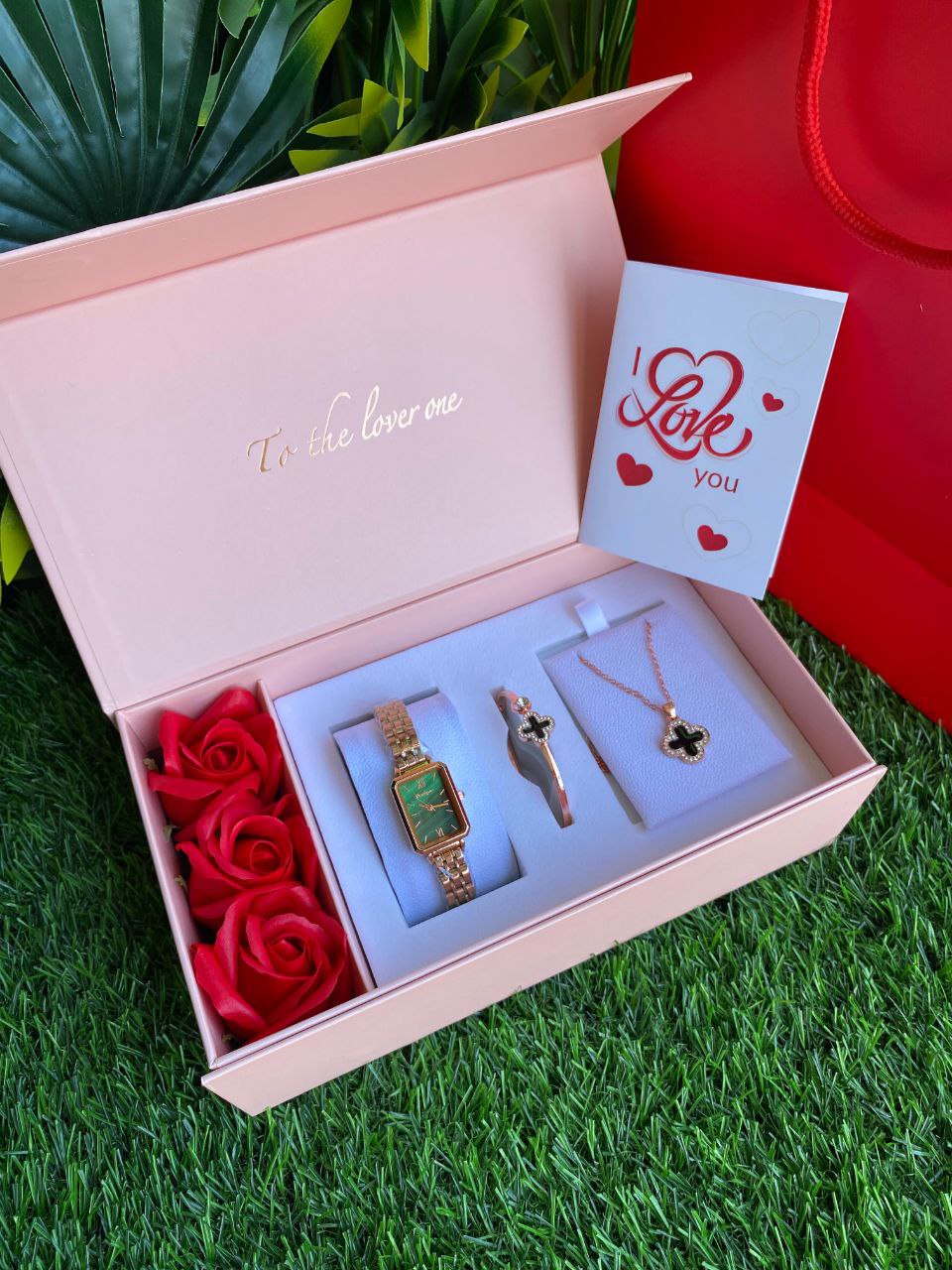 THE BLUSH 6 IN 1  ROSE LUXE LADIES GIFTSET