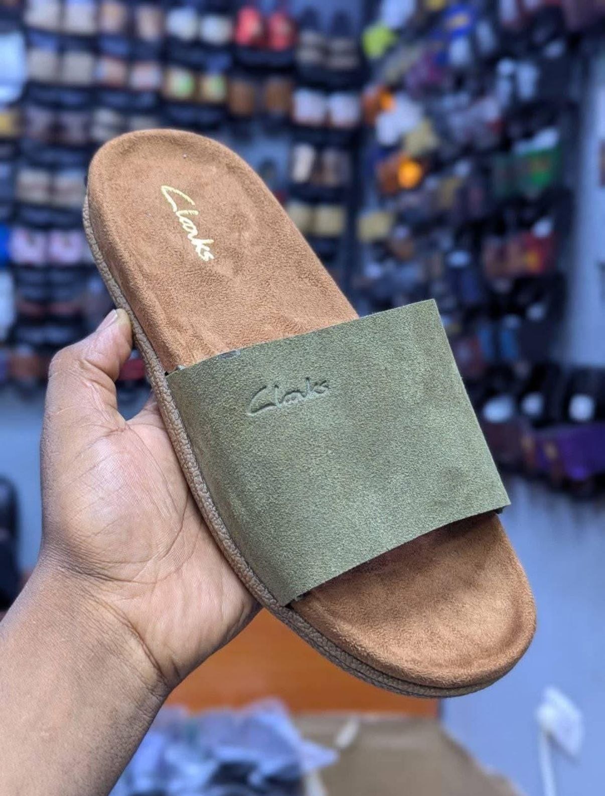 CLARKS COMFORT SLIDES