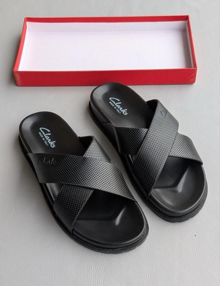 CLARKS CROSS STRAPS
