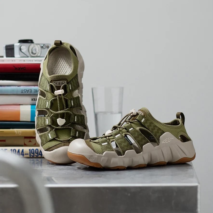 KEEN OOTDOOR SANDALS