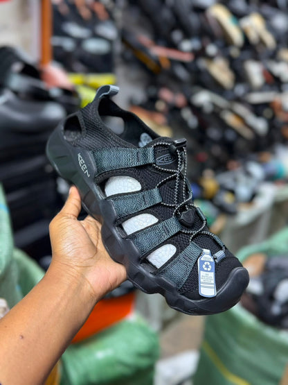 KEEN OOTDOOR SANDALS