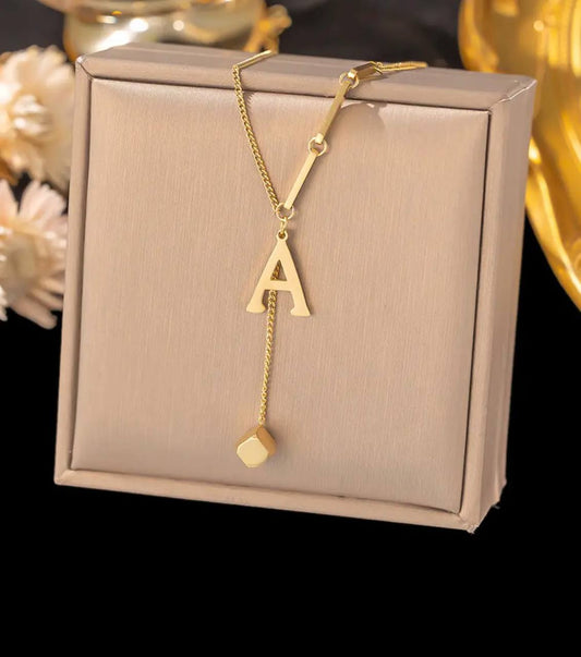 GOLD INITIAL LETTER NECKLACE A-Z