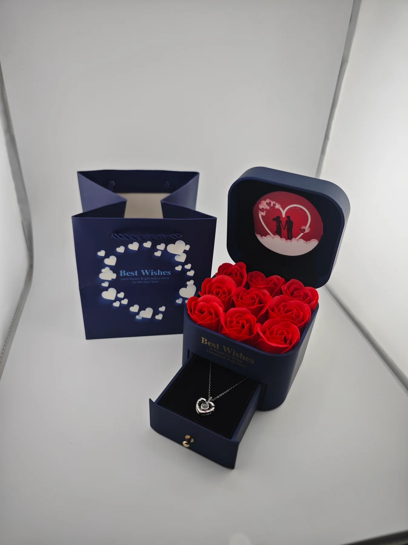THE FOREVER IN 100 LANGUAGES LOVE BOX